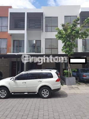 RUMAH 3 LT DI GRAHA NATURA SURABAYA RUMAH 3 LT DI GRAHA NATURA SURABAYA