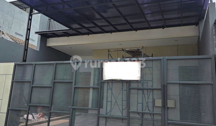 Dijual - Rumah Baru Scandinavian Rungkut Asri Tengah Surabaya 2