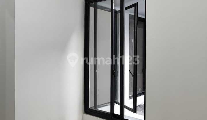 Dijual Rumah Baru Gress - Regency One East Point Perumahan Elit Surabaya Timur Lokasi Super Strategis