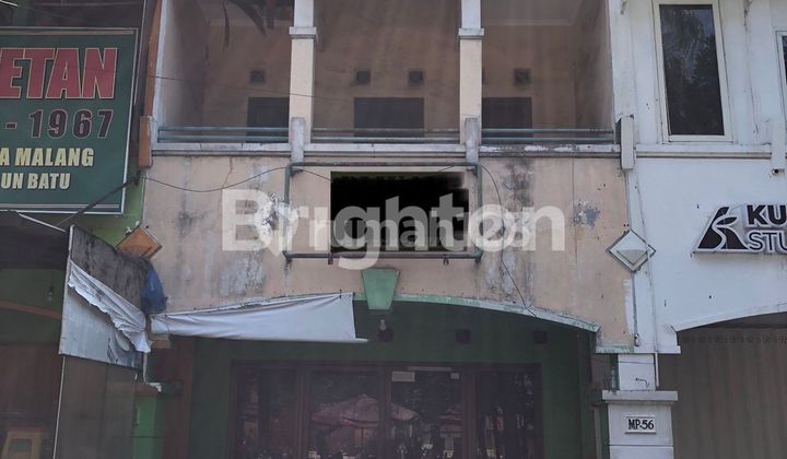 STRATEGIC SUPER SHOPHOUSE IN MALANG COMMERCIAL AREA 1