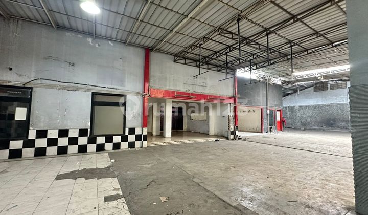 Former Workshop for Rent - Raya Kendangsari Strategic Location Suitable for Business & Commercial Use Former Workshop for Rent - Raya Kendangsari Strategic Location Suitable for Business & Commercial Use