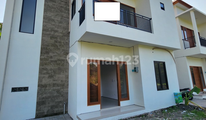 Leighan Residence - Denpasar Barat Hunian 2 Lantai Bergaya Modern Minimalis