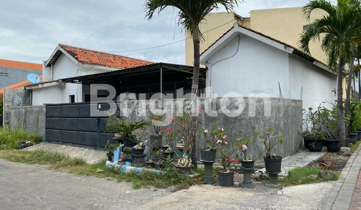 GUDANG DUKUH KUPANG BARAT