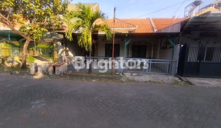 HOUSE IN MEDOKAN ASRI UTARA, SURABAYA HOUSE IN MEDOKAN ASRI UTARA, SURABAYA