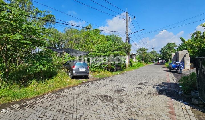 COMMERCIAL LAND - GUNUNG ANYAR, EAST SURABAYA STRATEGIC LOCATION, EASY ACCESS, HUGE BUSINESS OPPORTUNITIES - DON'T MISS OUT!