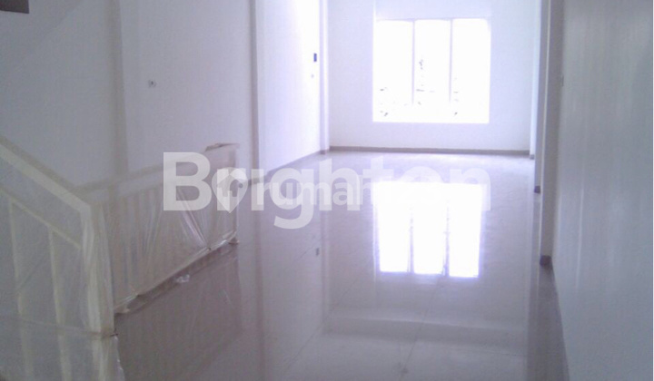 RUKO 3 LT DI RAYA MULYOSARI SURABAYA