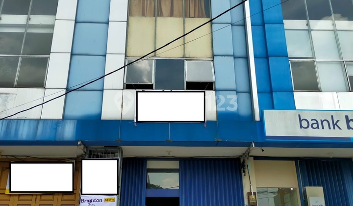 SHOP HOUSE FOR RENT - MERR SUKARNO HATTA MAIN ROAD SUPER STRATEGIC LOCATION 7 RARE FIND!