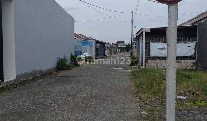 Ruko di Jalan laut timur brangsong kendal. 2