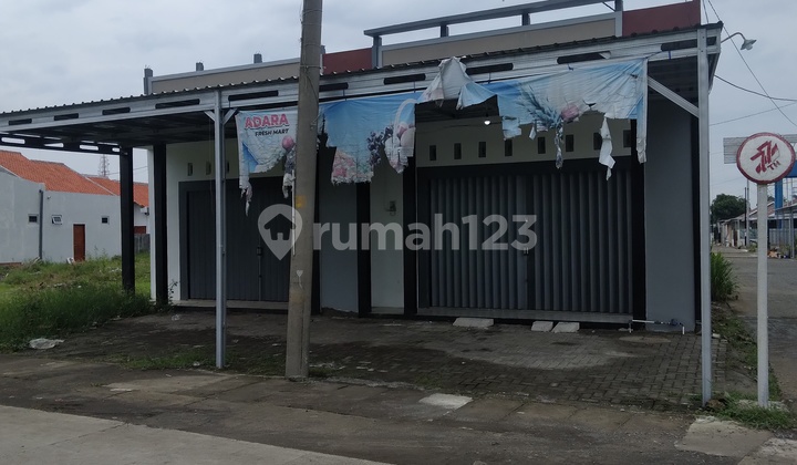 Ruko di Jalan laut timur brangsong kendal. 6