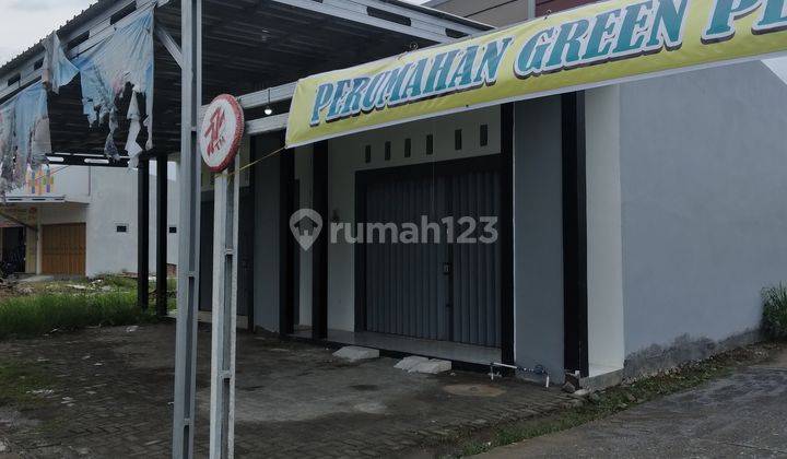 Ruko di Jalan laut timur brangsong kendal. 7