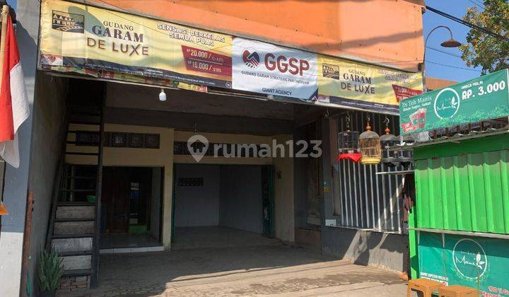 Rumah 3 Lantai Ada Ruang Usaha, Mangkang Semarang Barat 1