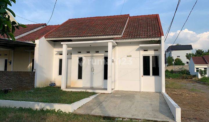 Rumah Bagus Mijen Semarang  Dekat Bsb City 1