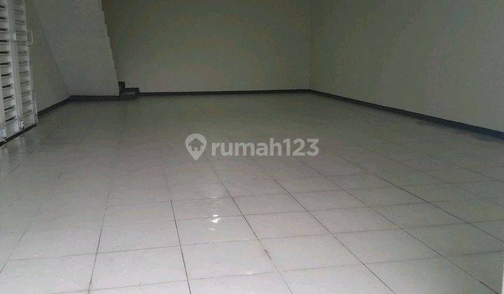 Rumah Mewah 3 Lantai Siap Huni Ungaran Barat Semarang 2