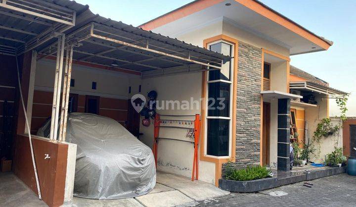 Rumah Minimalis Modern 2km Dari Rumah Sakit Harjolukito Janti 1