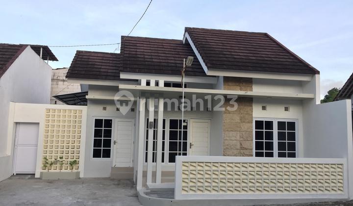 House for sale on Wates Street Km.7, only 15 minutes from the city center.