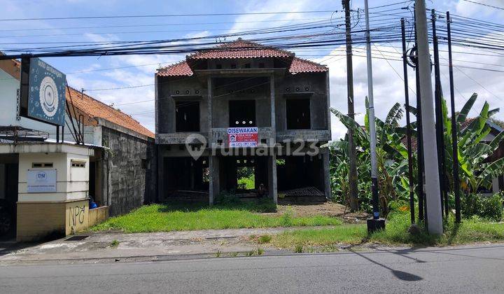 Disewakanrumah 2 Lantai Di Pinggir Jalan Parangtritis Km.12,5 Bakulan 1