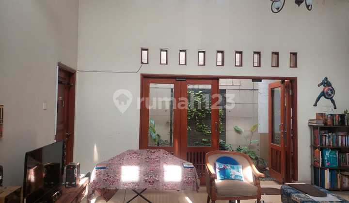 Rumah Luas di Makrik Rawalumbu Bekasi 2