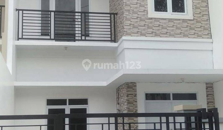 Rumah 2 Lantai Minimalis Bisa KPR dalam Perumahan Harapan Indah 1