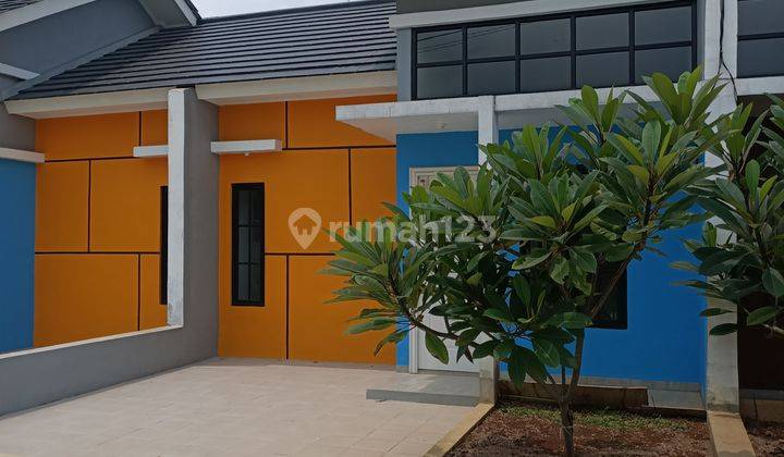 Rumah minimalis Modern di Cluster cimuning mustika jaya 2