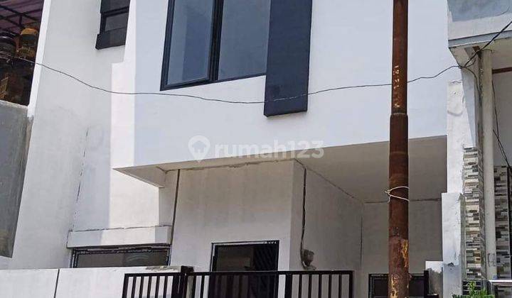 Rumah 2 Lantai Minimalis Modern siap Huni bisa jg di KPR 1