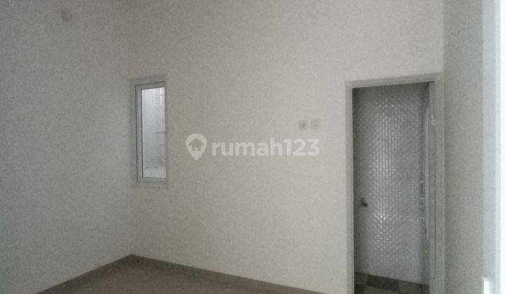 Rumah Cantik Minimalis 2 Lantai di Komplek Bea Cukai Dekat Kelapa Gading  2