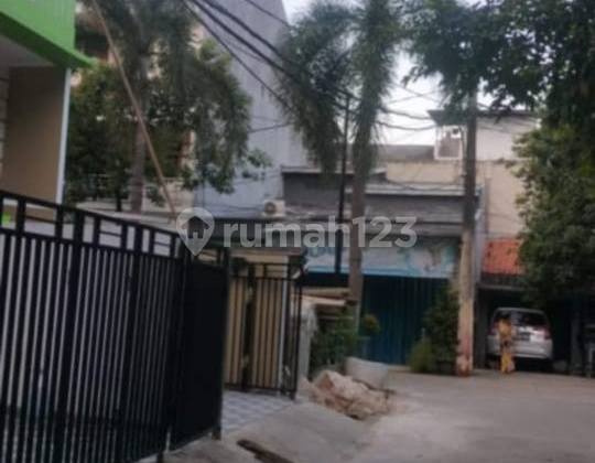 Rumah Minimalis 2 Lantai di Komplek Beacukai kelapa gading 2