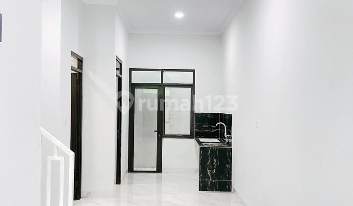 Rumah kekinian 2 lantai harga terjangkau dan bisa Nego 2