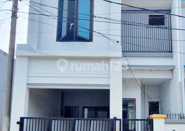 Rumah 2 Lantai di Pelindo II cilincing Jakarta Utara 1