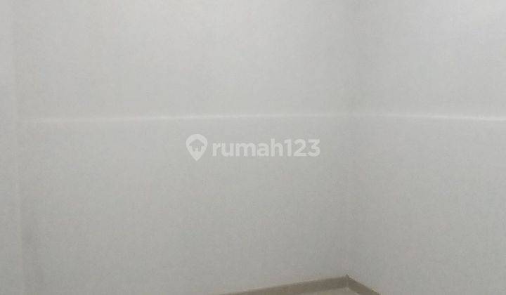 Rumah Minimalis 2 Lantai Di Jakarta Utara 2