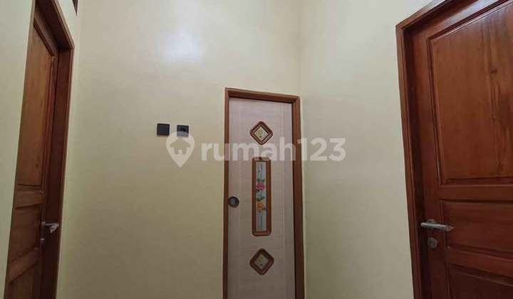 Rumah 2 Lantai Minimalis Harga Nego Lokasi Bagus 2