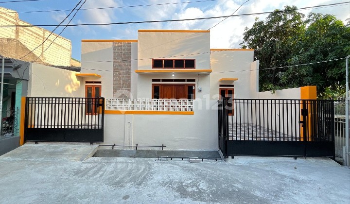 Rumah luas harga nego di Pondok ungu permai Blok Depan Rumah luas harga nego di Pondok ungu permai Blok Depan