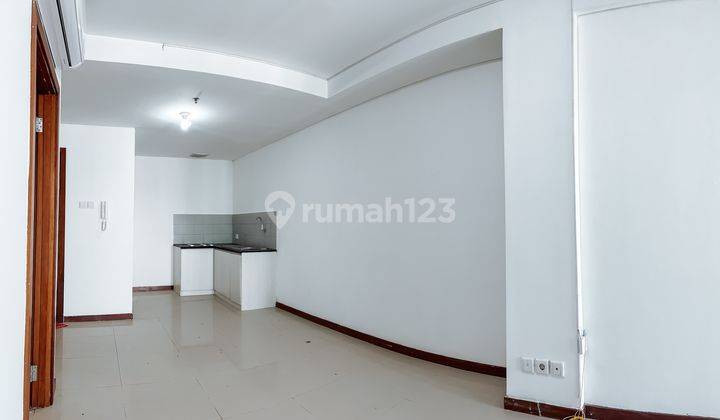 Disewakan Kosongan Condominium Greenbay Pluit,uk 74m2 1