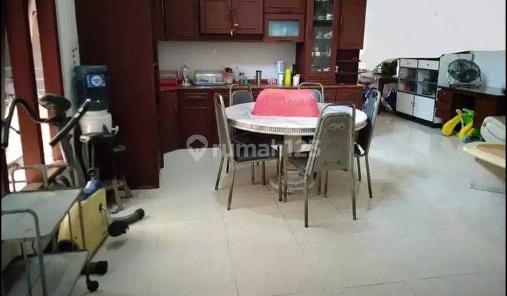 Jual Dibawah Njop Rumah Mangga Besar SHM 400m Cocok Kost Gudang 2