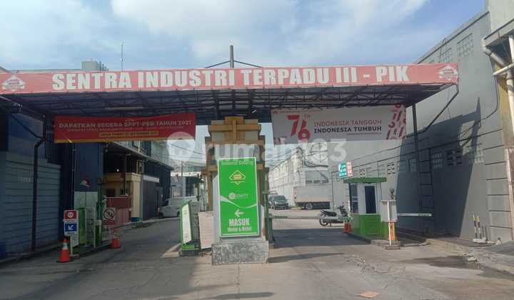 QUICK SALE!! OWNER SELLING!! KAPUK KAMAL WAREHOUSE AREA 3670m²