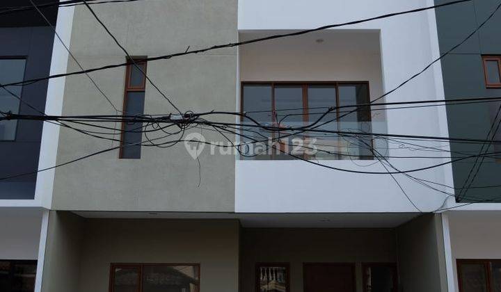 Turun Harga Rumah Full Interior Minimalis di Kelapa Gading Brand New 1