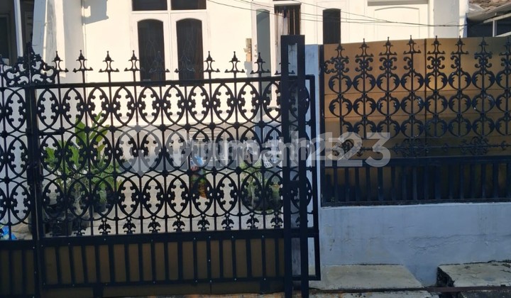 MURMERR!!! KELAPA GADING HOUSE PRICE AROUND 1M HIGHER THAN STREET MURMERR!!! KELAPA GADING HOUSE PRICE AROUND 1M HIGHER THAN STREET