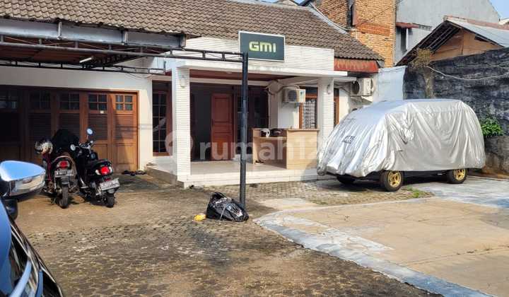 Rumah di Lokasi Strategis Cilandak