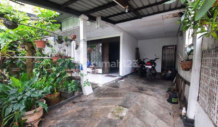 Rumah Lama di Lebak Bulus, Jakarta Selatan 2