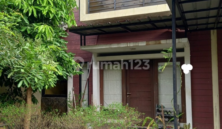 Rumah dalam Cluster Bintan Residence Kampung Utan, Tangerang