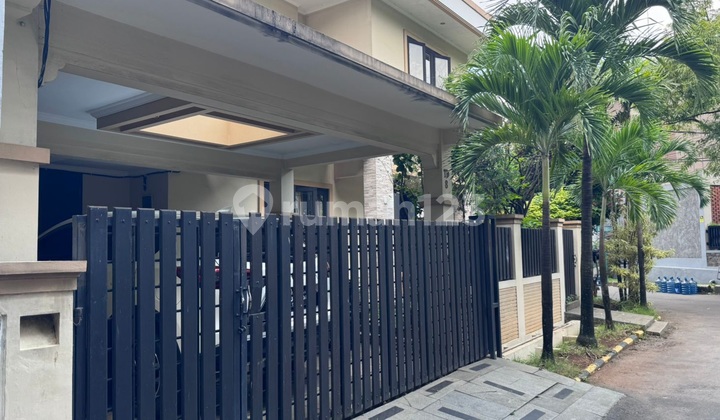 Rumah asri siap huni di Bintaro, Tangerang Selatan 2