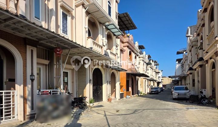 For Sale House on Cemara Street, Katalia Terrace Complex, Hook Position - Cemara Asri Area