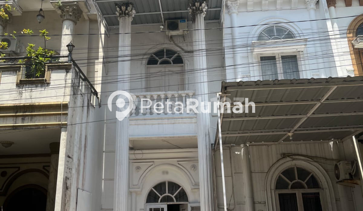 VILLA JALAN ABDUL HAKIM KOMPLEK CLASSIC III | DAERAH PADANG BULAN VILLA JALAN ABDUL HAKIM KOMPLEK CLASSIC III | DAERAH PADANG BULAN