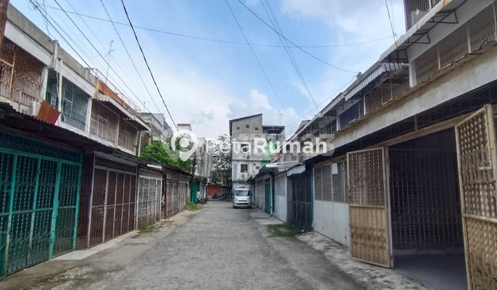 Jalan Yos Sudarso Lingkungan 7 Komplek Deli Permai | Glugur Area