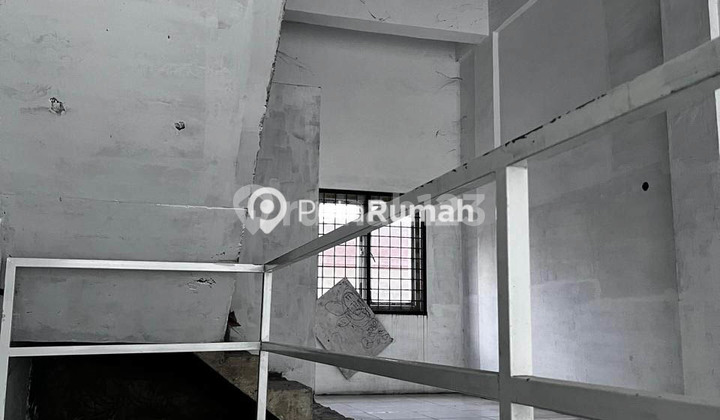 3-Unit Row Shophouse on Gajah Mada Street | Petisah Area 2
