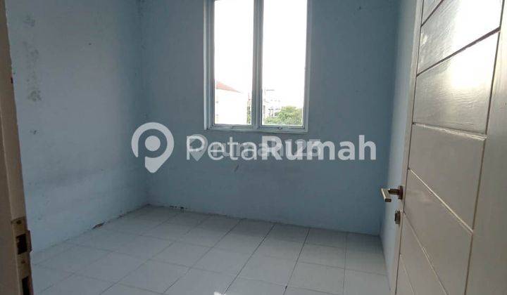 DISEWAKAN RUMAH KOMPLEK GREEN PARK TIPE MAPLE 4