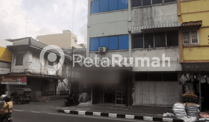 Jual Cepat Ruko Jalan Stasiun Kereta Api Lokasi Inti Kota Medan desyandy Sutantya  1