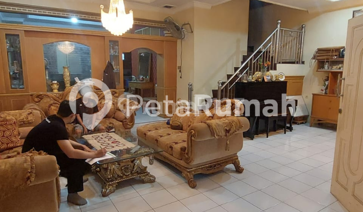 DIJUAL RUMAH KOMPLEK GRIYA WISATA INDAH JOHOR;Christopher Hadinata  4
