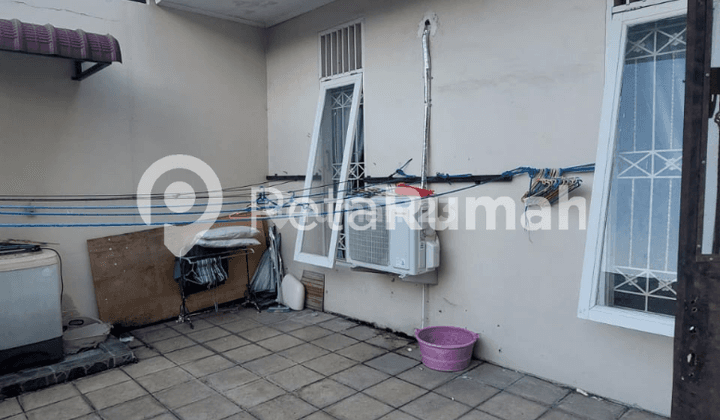 DIJUAL RUMAH KOMPLEK GRIYA WISATA INDAH JOHOR;Christopher Hadinata  25