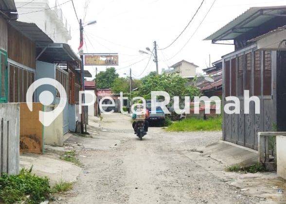 Disewakan Rumah Jalan Brigjend Katamso Acai 3