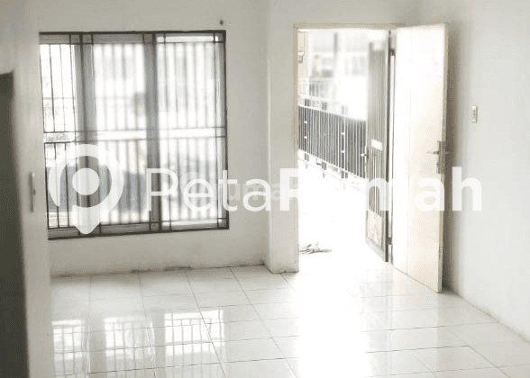 Disewakan Rumah Jalan Insfeksi Komplek Victoria Townhouse Acai 14